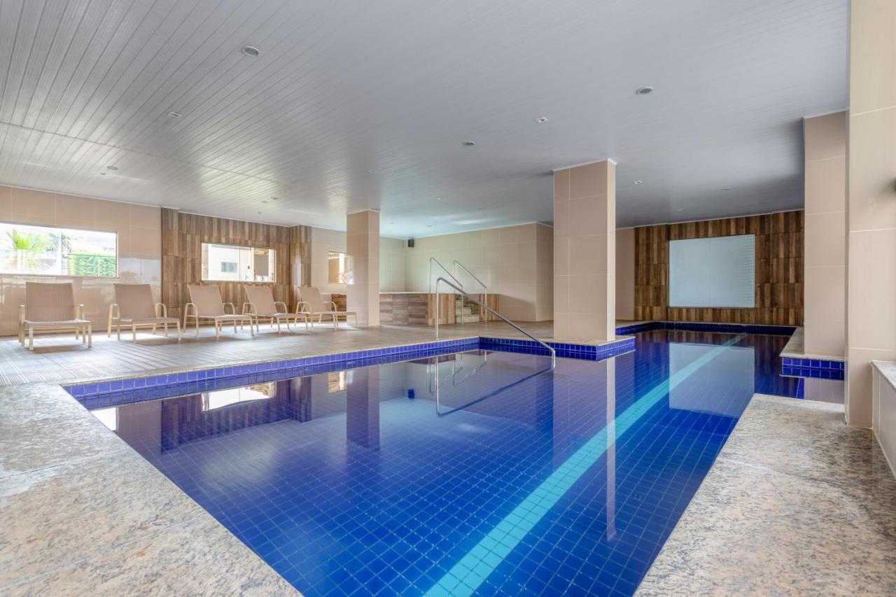 Wyndham Olimpia Royal Hotels Dış mekan fotoğraf Indoor swimming pool