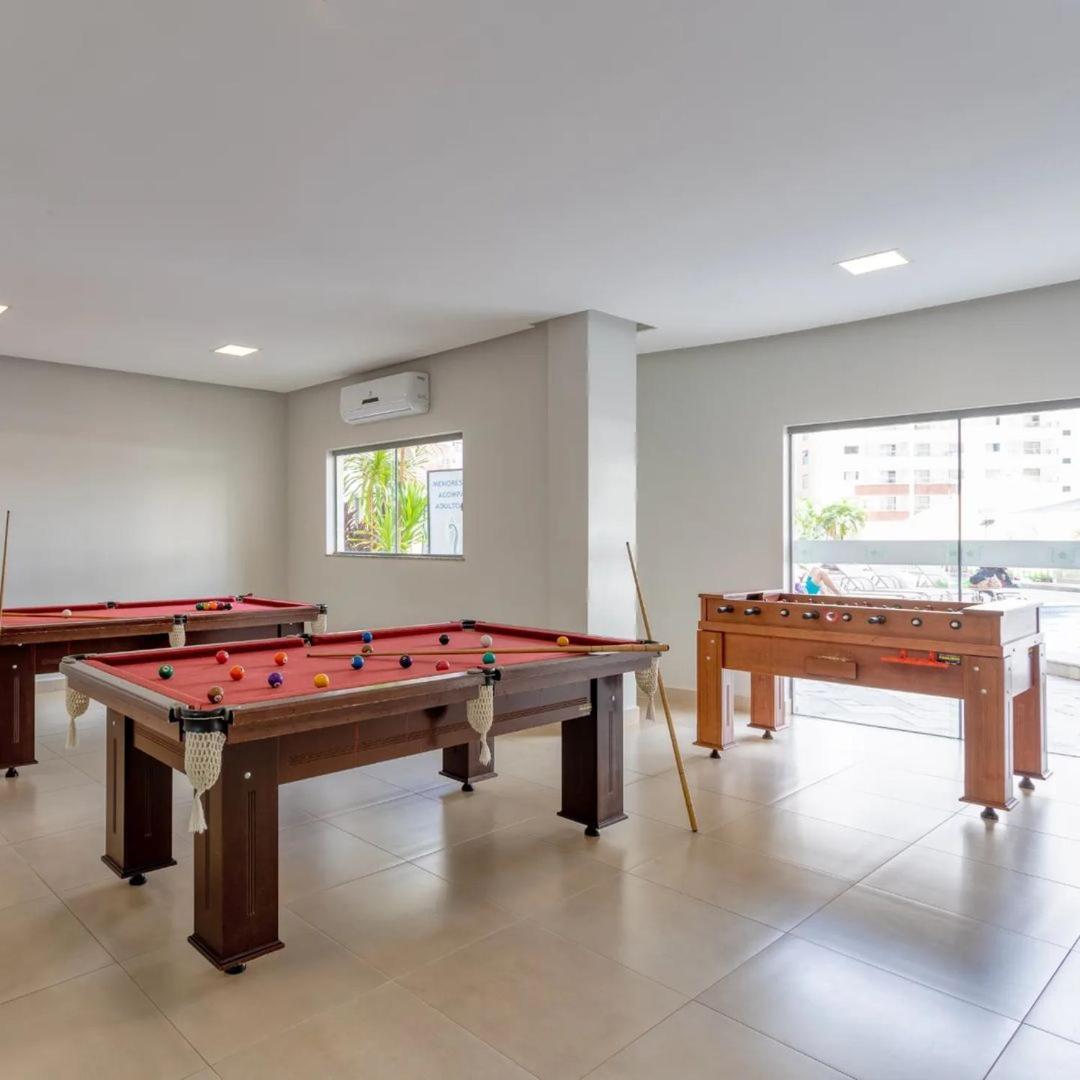 Wyndham Olimpia Royal Hotels Dış mekan fotoğraf A pool table and a foosball table