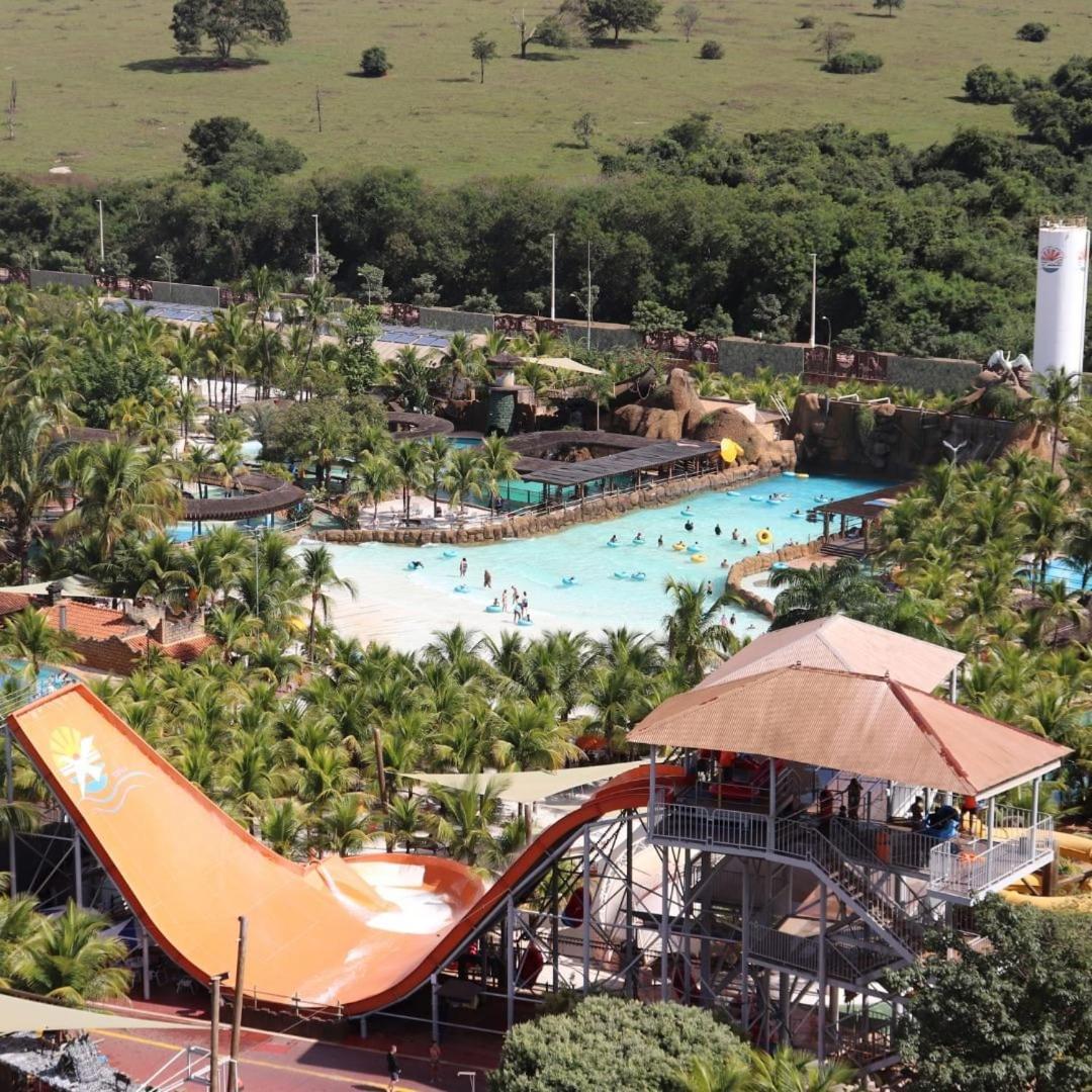 Wyndham Olimpia Royal Hotels Dış mekan fotoğraf Wet 'n' Wild Water Park